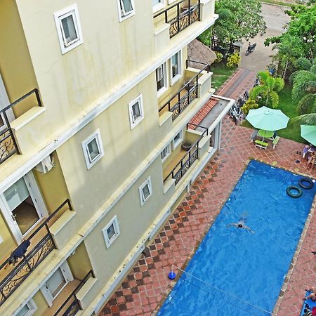 Mad Monkey Hostel Kampot (Adults Only) Exteriör bild