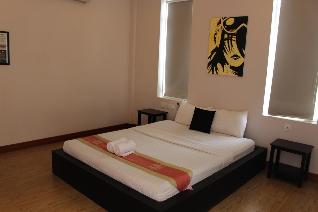 Mad Monkey Hostel Kampot (Adults Only) Exteriör bild