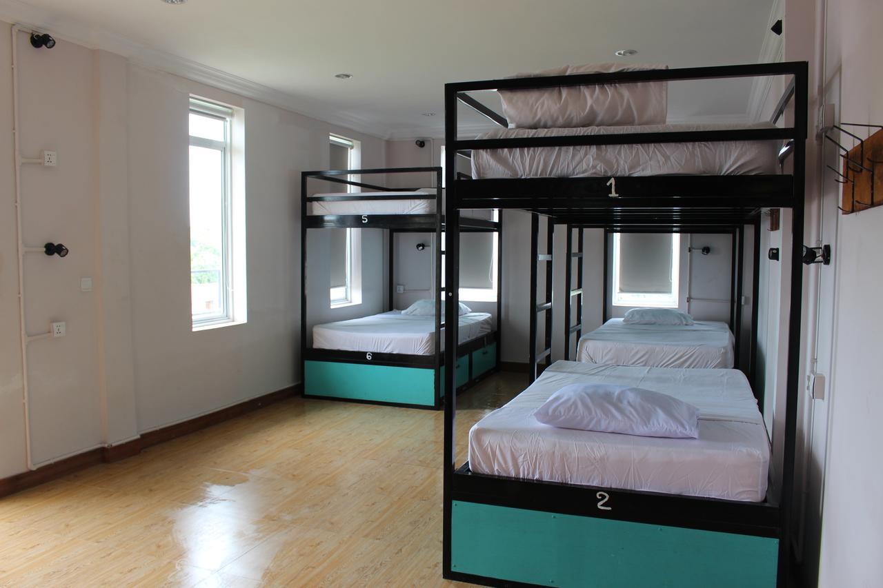 Mad Monkey Hostel Kampot (Adults Only) Exteriör bild