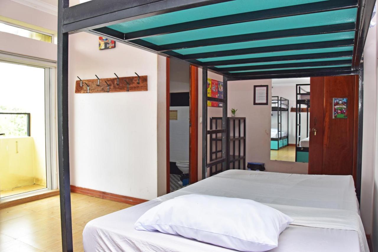 Mad Monkey Hostel Kampot (Adults Only) Exteriör bild