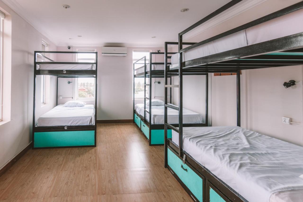 Mad Monkey Hostel Kampot (Adults Only) Exteriör bild