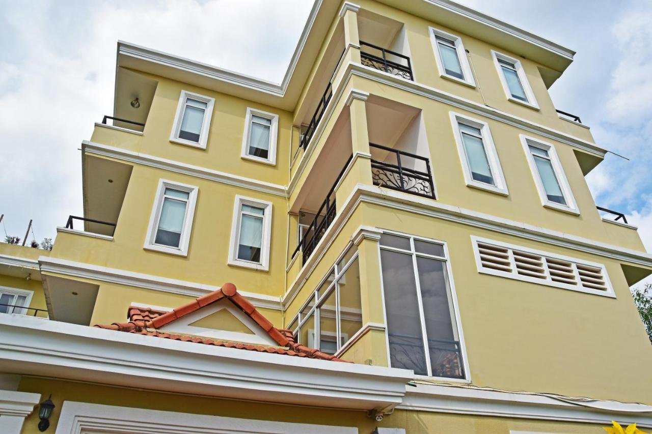 Mad Monkey Hostel Kampot (Adults Only) Exteriör bild