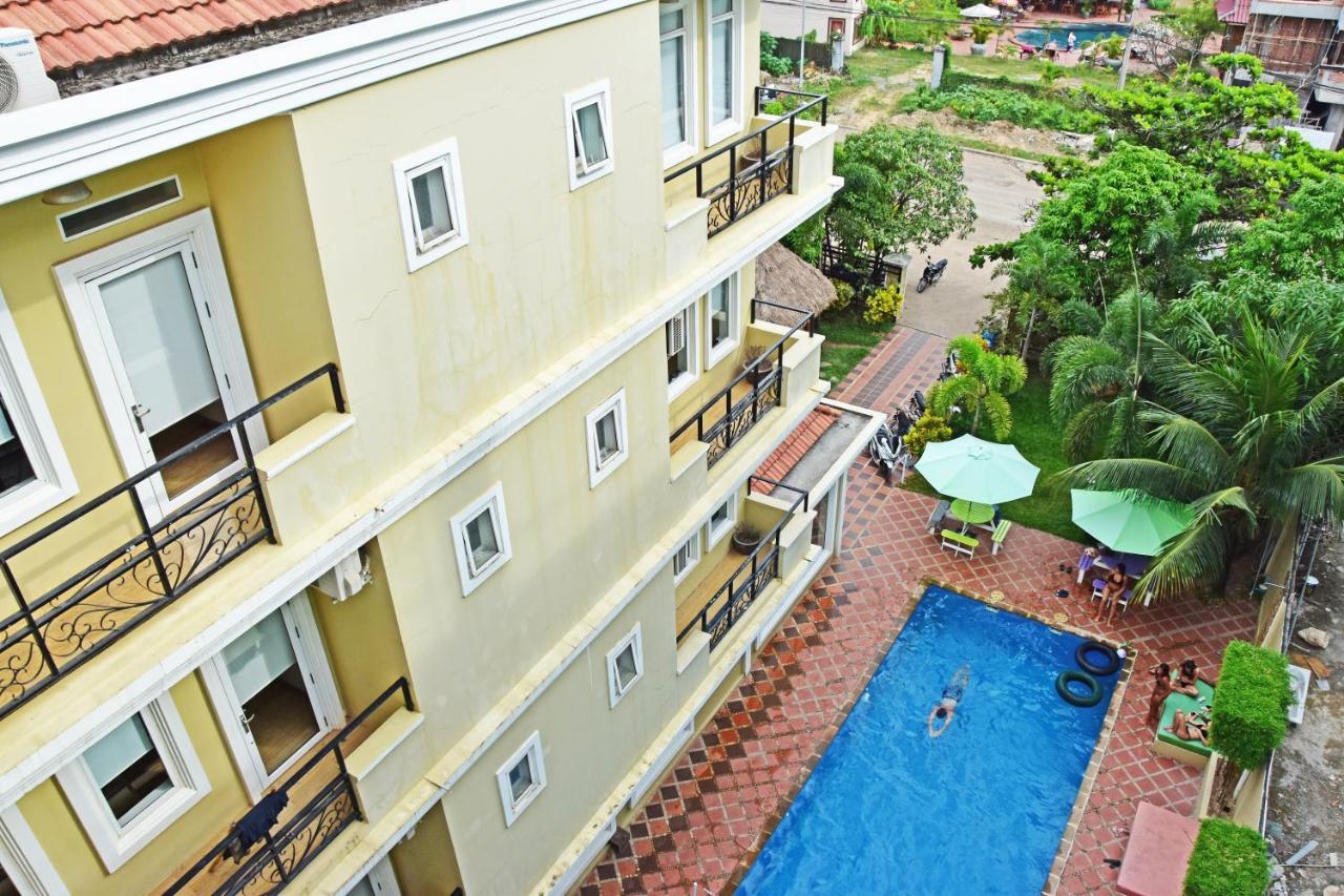 Mad Monkey Hostel Kampot (Adults Only) Exteriör bild